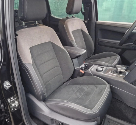Volkswagen Amarok cena 245900 przebieg: 5500, rok produkcji 2023 z Łapy małe 301